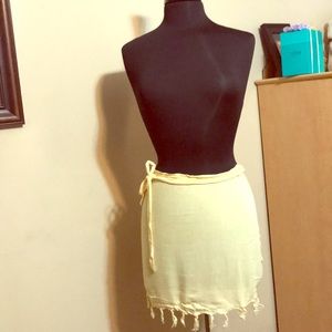 Yellow sarong